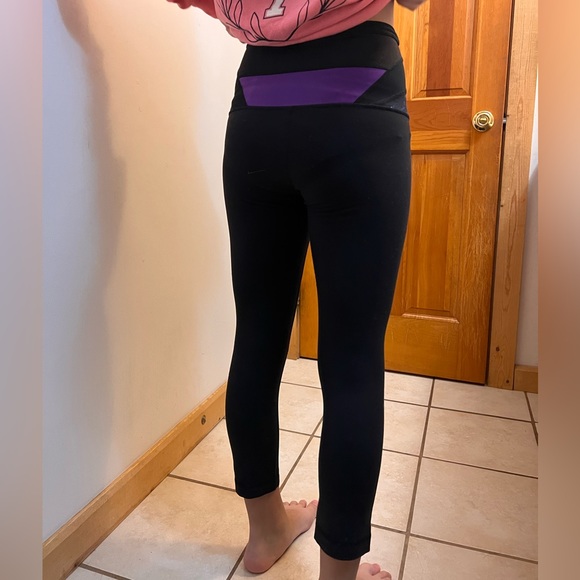 Lululemon Wunder Under Hi-Rise Crop Leggings - Picture 3 of 12